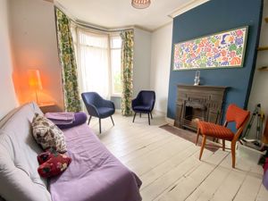 Photo 1- click for photo gallery